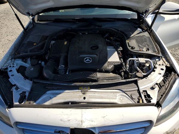 2017 MERCEDES-BENZ C C300