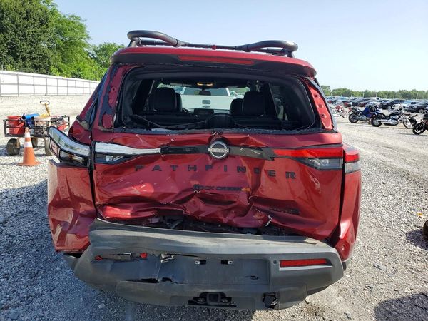 2024 NISSAN PATHFINDER