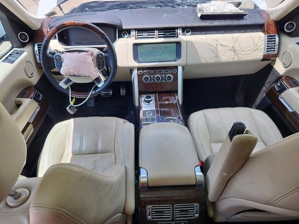 2017 LAND ROVER RANGE ROVER