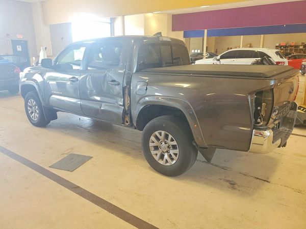 2018 TOYOTA TACOMA
