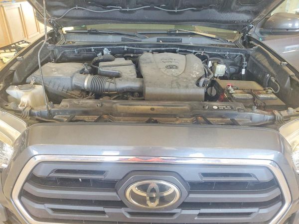 2018 TOYOTA TACOMA