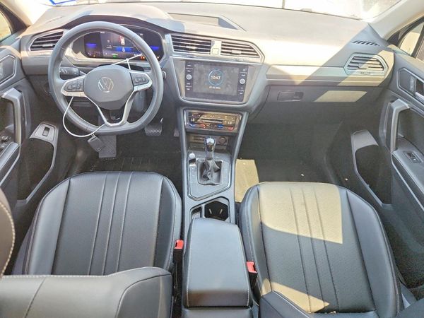 2022 VOLKSWAGEN TIGUAN