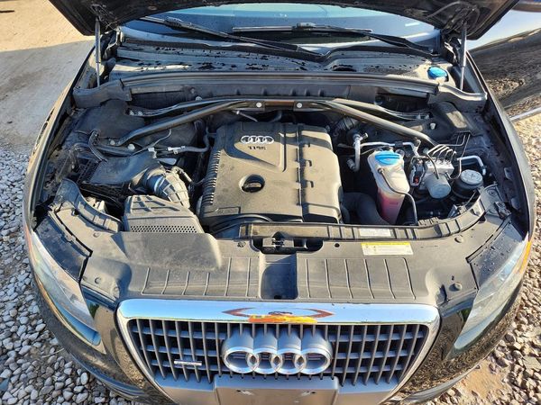 2012 AUDI Q5 Premium Plus