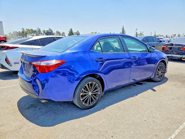 2015 TOYOTA COROLLA