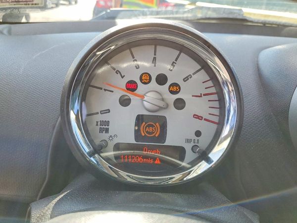 2012 MINI COOPER