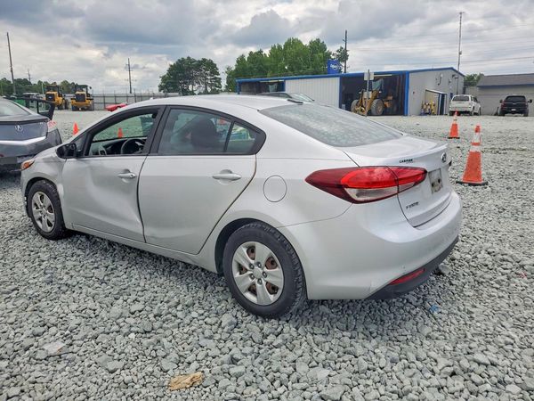 2018 KIA FORTE LX Base