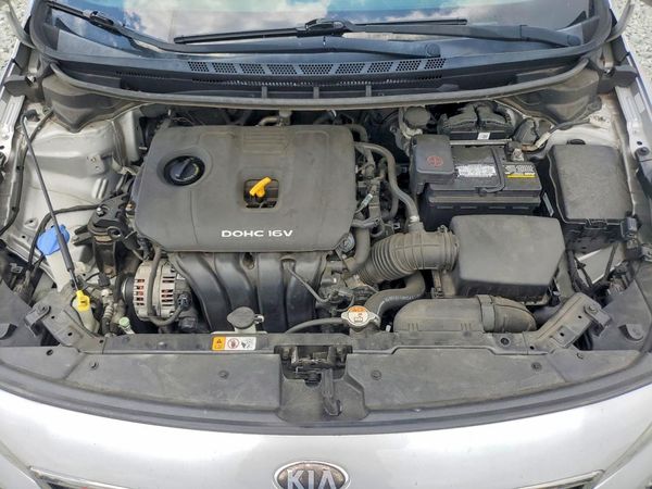 2018 KIA FORTE LX Base