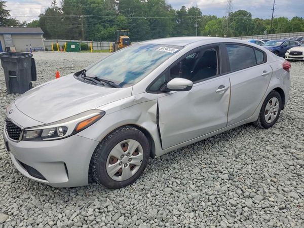 2018 KIA FORTE LX Base