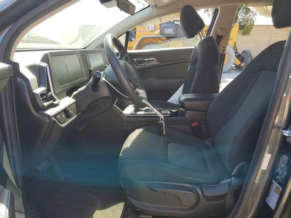 2024 KIA SPORTAGE LX