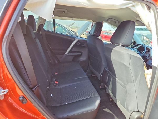 2016 TOYOTA RAV4