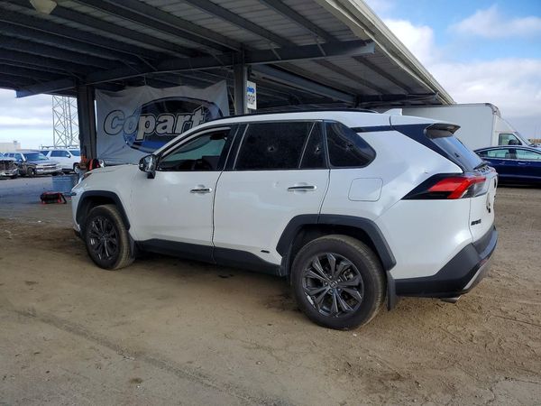 2024 TOYOTA RAV4 Limited