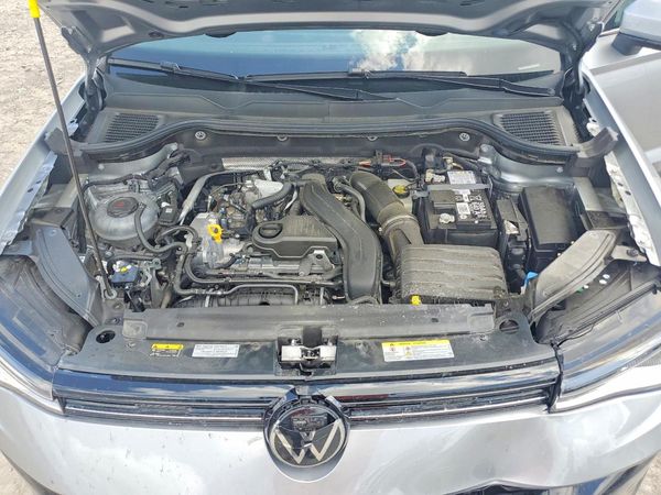 2025 VOLKSWAGEN TAOS