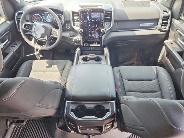2025 RAM 1500 Big Horn/Lonestar