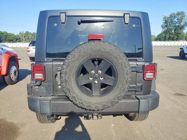 2017 JEEP WRANGLER UNLIMITED SPORT 4X4