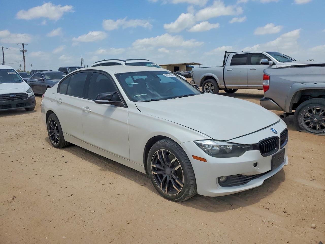 2016 BMW 328