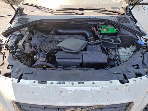 2012 VOLVO S60