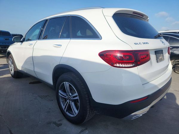 2020 MERCEDES-BENZ GLC GLC300-4M