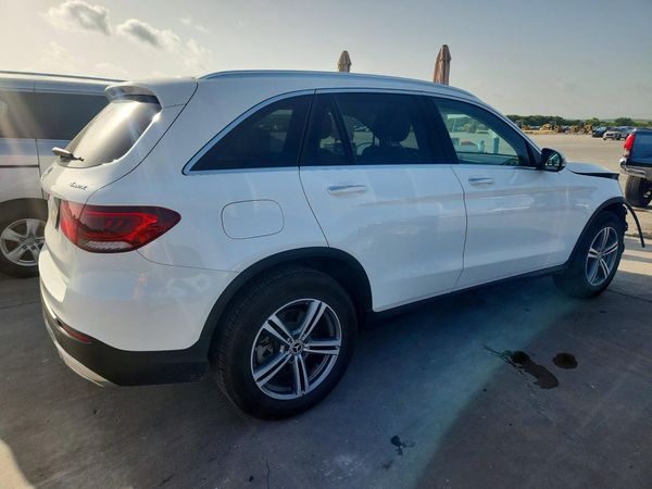 2020 MERCEDES-BENZ GLC GLC300-4M