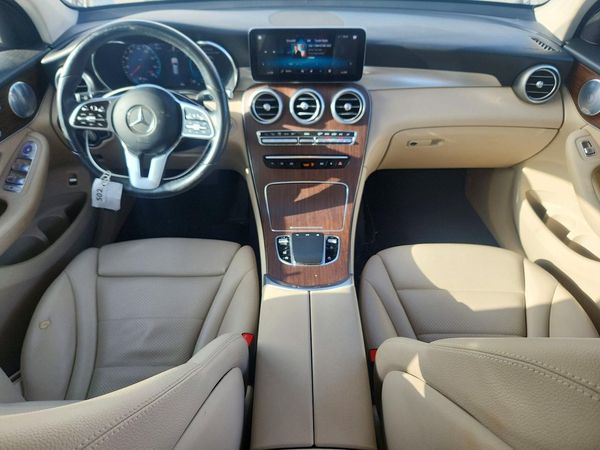 2020 MERCEDES-BENZ GLC GLC300-4M