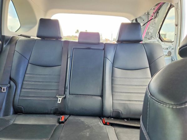 2021 TOYOTA RAV4 XLE Premium — SUVN