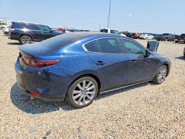 2021 MAZDA 3