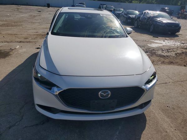 2021 MAZDA 3