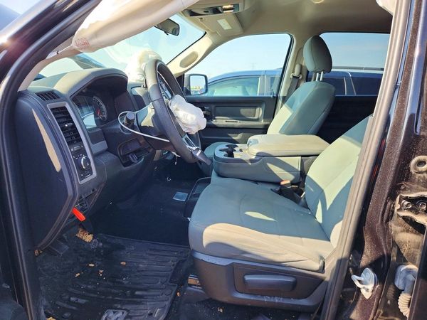 2018 RAM 1500 ST
