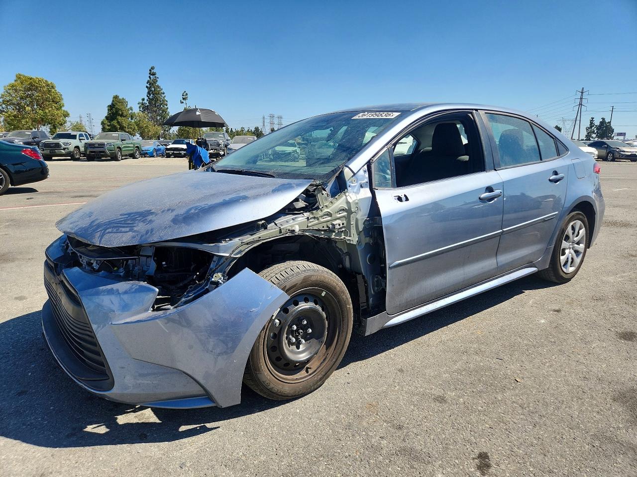 2025 TOYOTA COROLLA LE