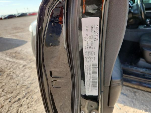 2018 DODGE DURANGO SXT