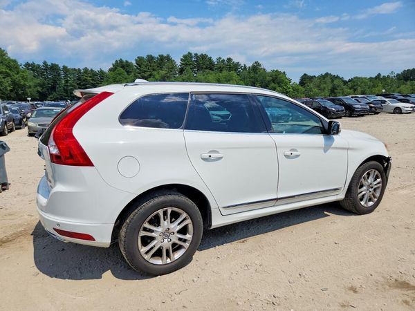 2016 VOLVO XC60