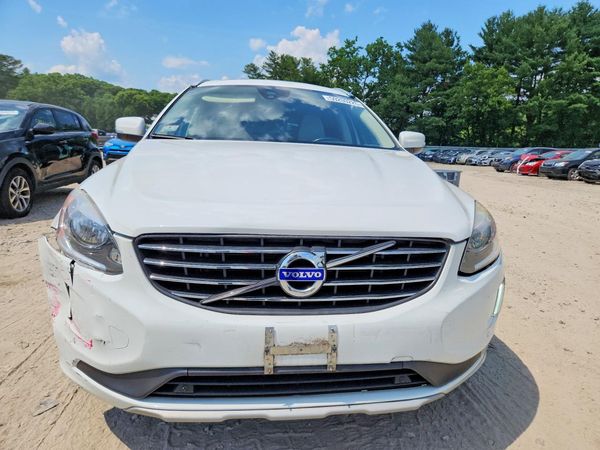 2016 VOLVO XC60