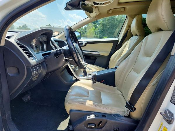 2016 VOLVO XC60