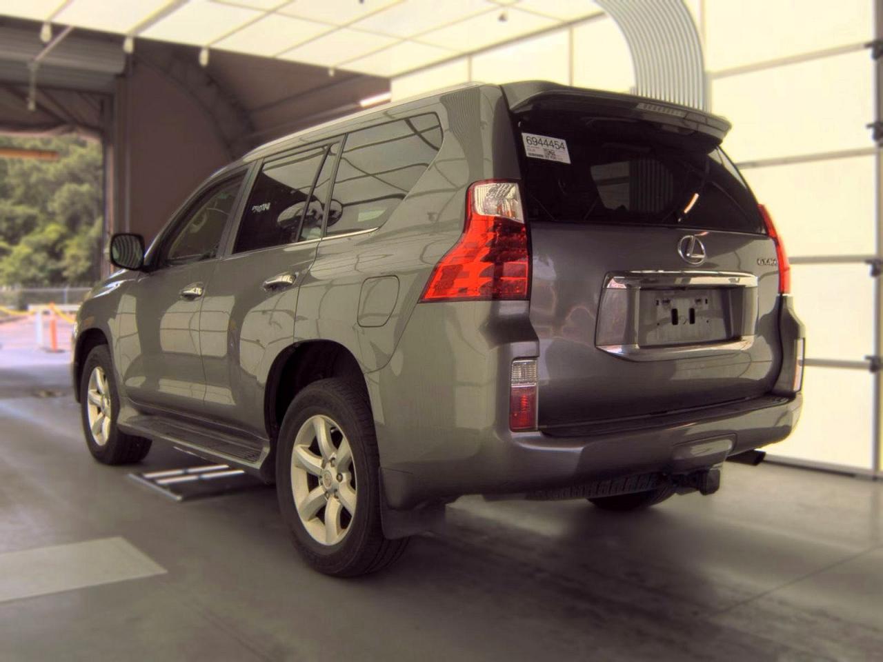 2011 LEXUS GX 460 Base