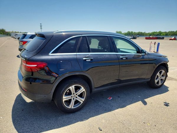 2019 MERCEDES-BENZ GLC GLC 300-4M