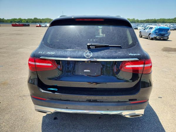 2019 MERCEDES-BENZ GLC GLC 300-4M
