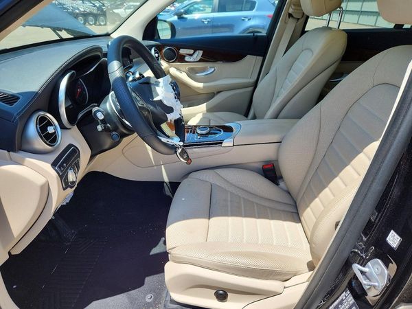 2019 MERCEDES-BENZ GLC GLC 300-4M