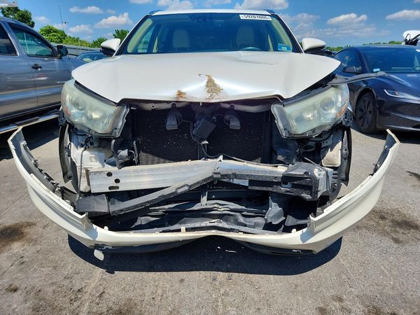 2016 TOYOTA HIGHLANDER Base/Hybrid