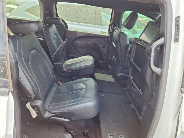 2019 CHRYSLER PACIFICA Touring L Plus