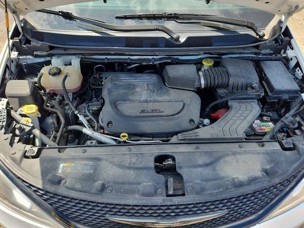 2019 CHRYSLER PACIFICA Touring L Plus