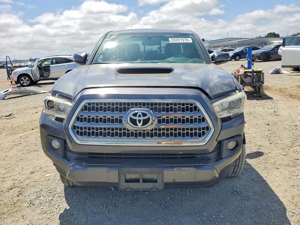 2016 TOYOTA TACOMA