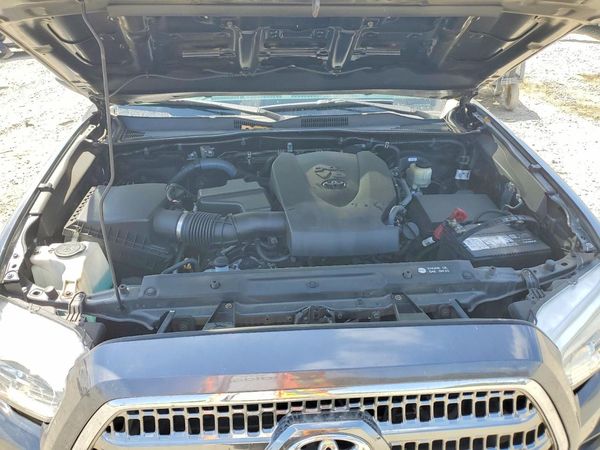 2016 TOYOTA TACOMA