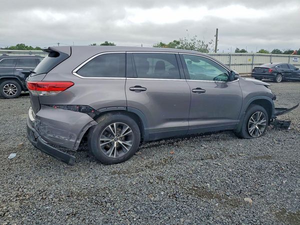 2019 TOYOTA HIGHLANDER