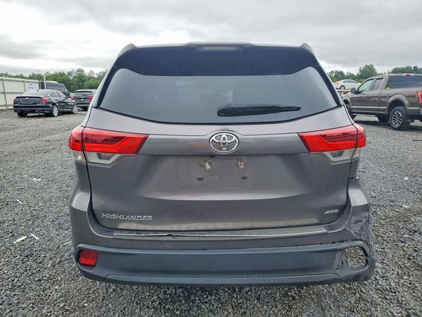 2019 TOYOTA HIGHLANDER