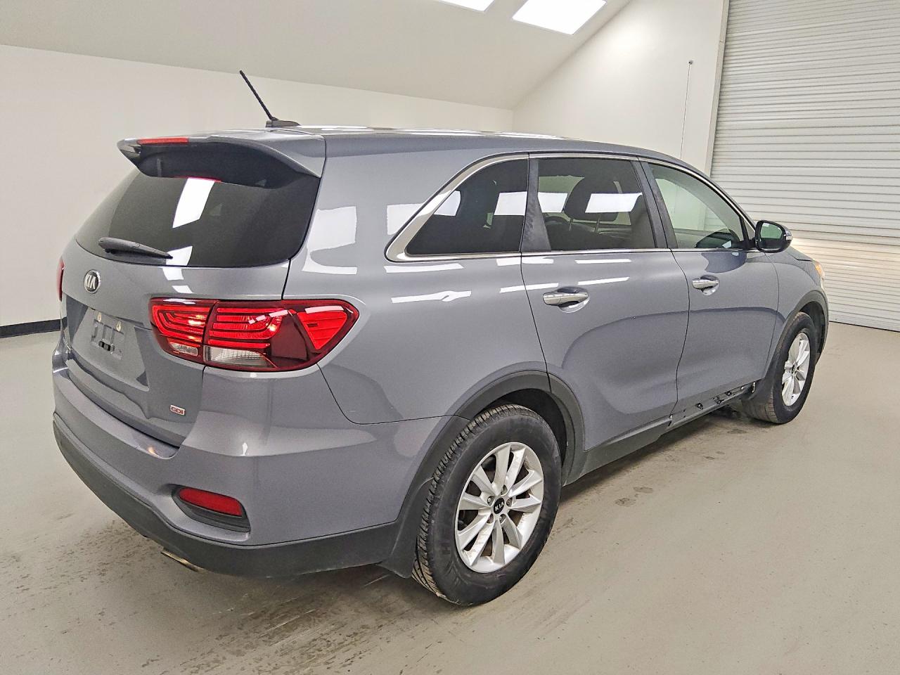 2019 KIA SORENTO L, LX, S