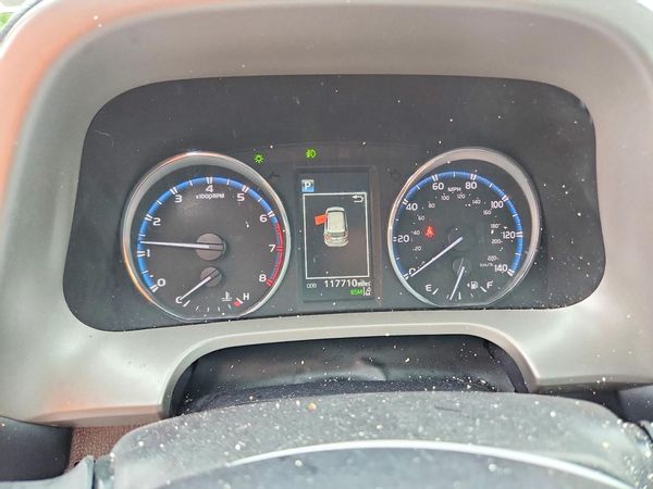 2017 TOYOTA RAV4 Ltd/SE Platinum