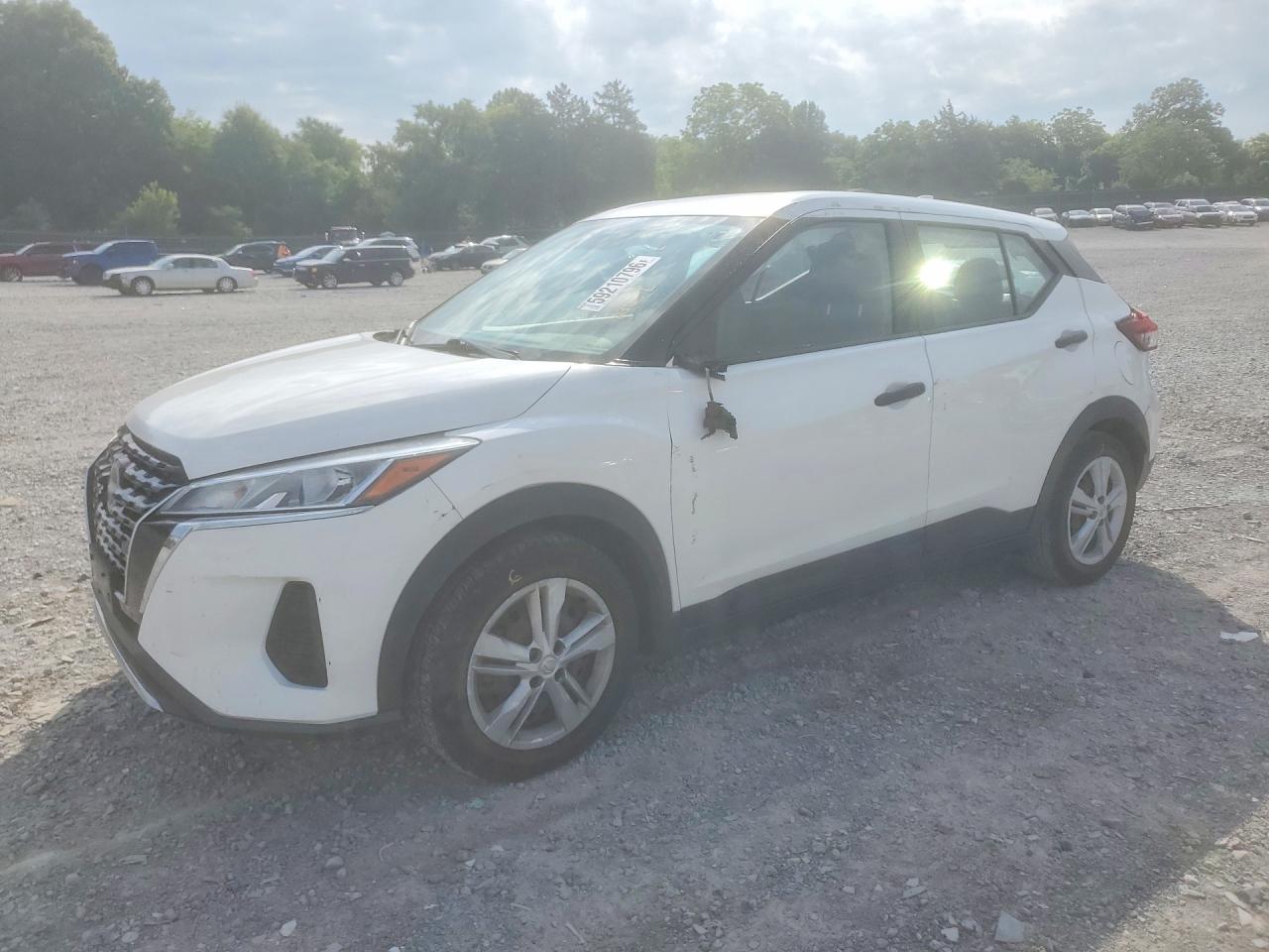 2022 NISSAN KICKS S