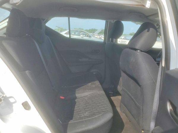 2022 NISSAN KICKS S