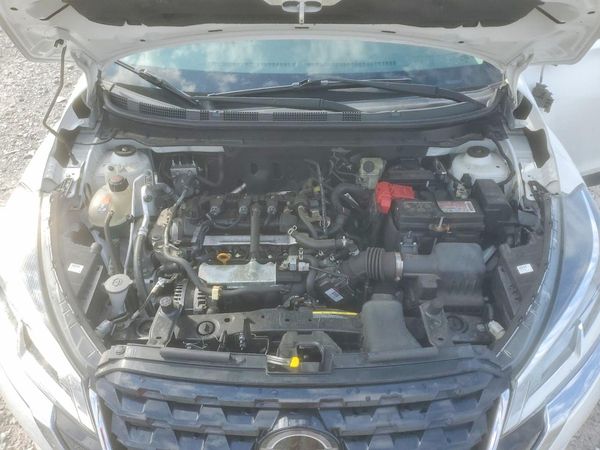 2022 NISSAN KICKS S