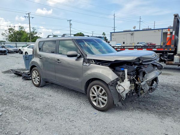 2017 KIA SOUL Plus