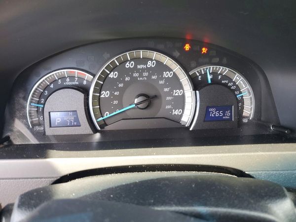 2012 TOYOTA CAMRY